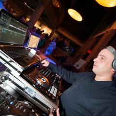 Dj Xtranova alias dj jeff v @ home 13-02-2022 (90's music)