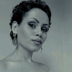 Jazz in Zina-fly me to the moon