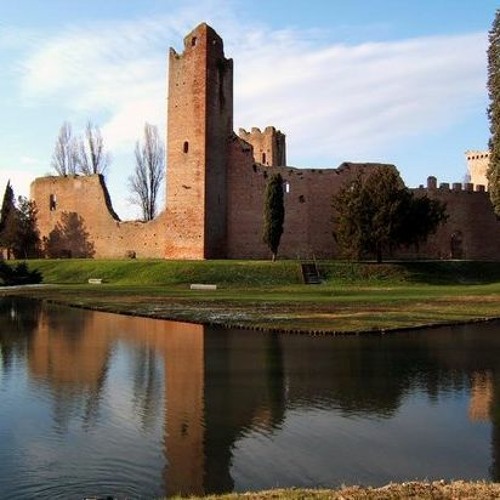 Un luogo del cuore: le bellezze della Rocca