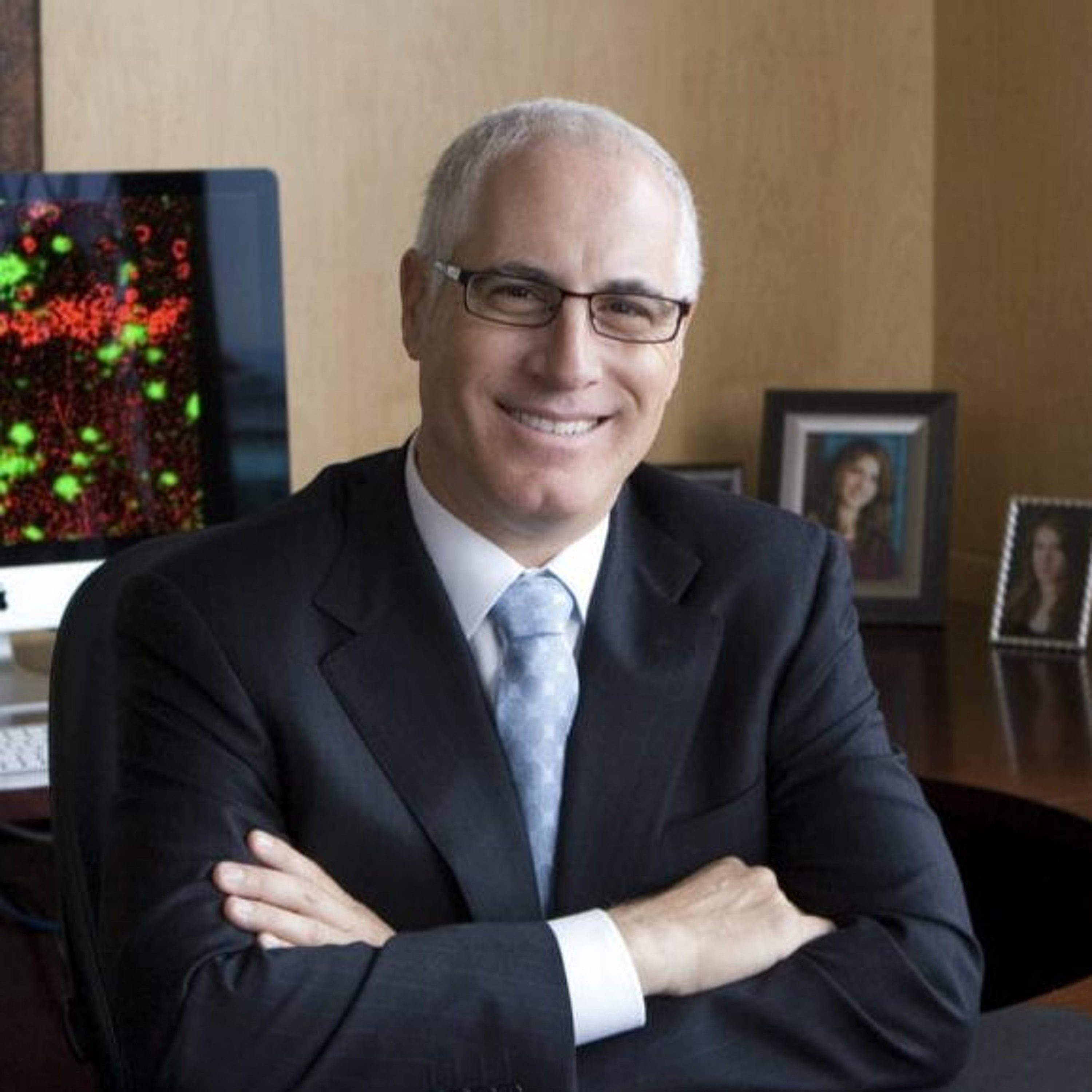 UCI Podcast: Dean Frank LaFerla on memory impairment over the holidays