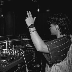 Deep Grooves w/ Neo Fonseca