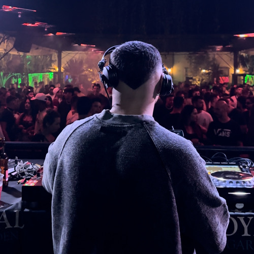 LEOSILVA Warm up at @ royalgardensp PART1