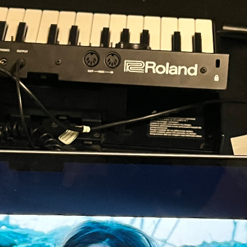 zonedout - shadow loop (prod. phntmzn bR slaymor)