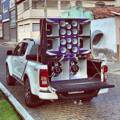 DENTRO DA HILUX - DJ FLAVIO SOARES