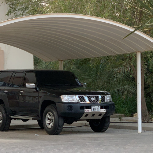 لـهُ شـهّـور .