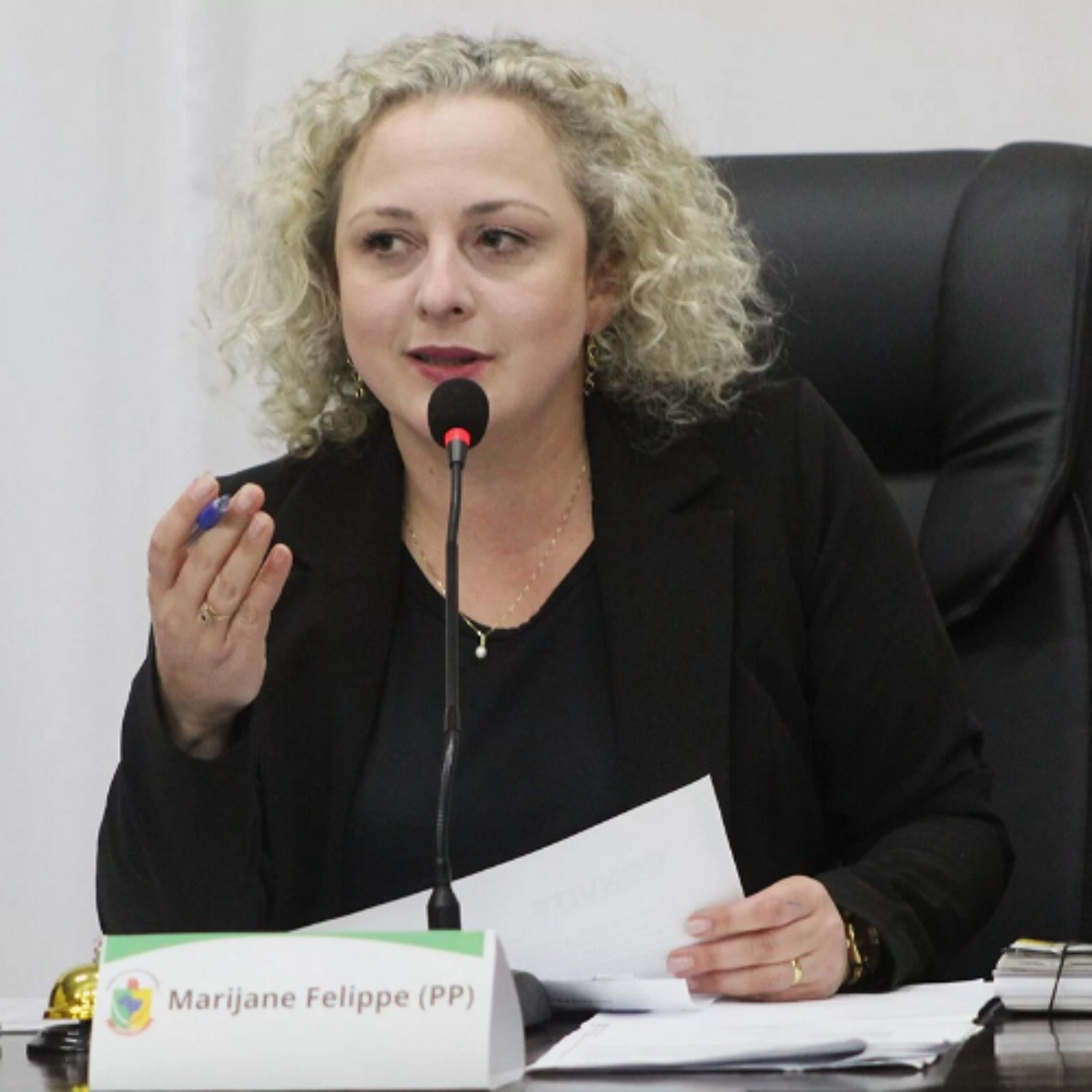 Marijane Felippe faz história e assume Prefeitura de Morro da Fumaça episode artwork