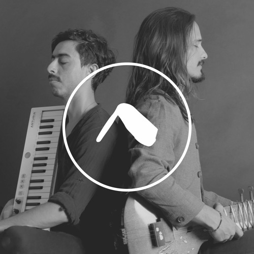 Nômade by Leo Prakash & Manu Pelliza