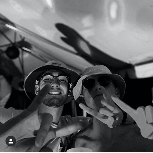 01 RAVE 02 - 08 - 2022