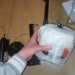 desco, asht0nn, glixkz - bombs (prod. asht0nn)