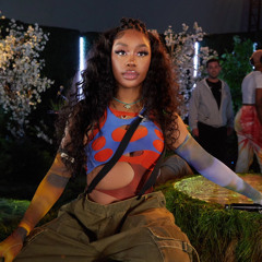 In Bloom  Livestream Imagined by SZA (Grey Goose Essences)