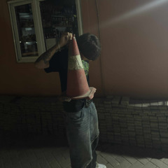 1xdem & qruz - Hotel