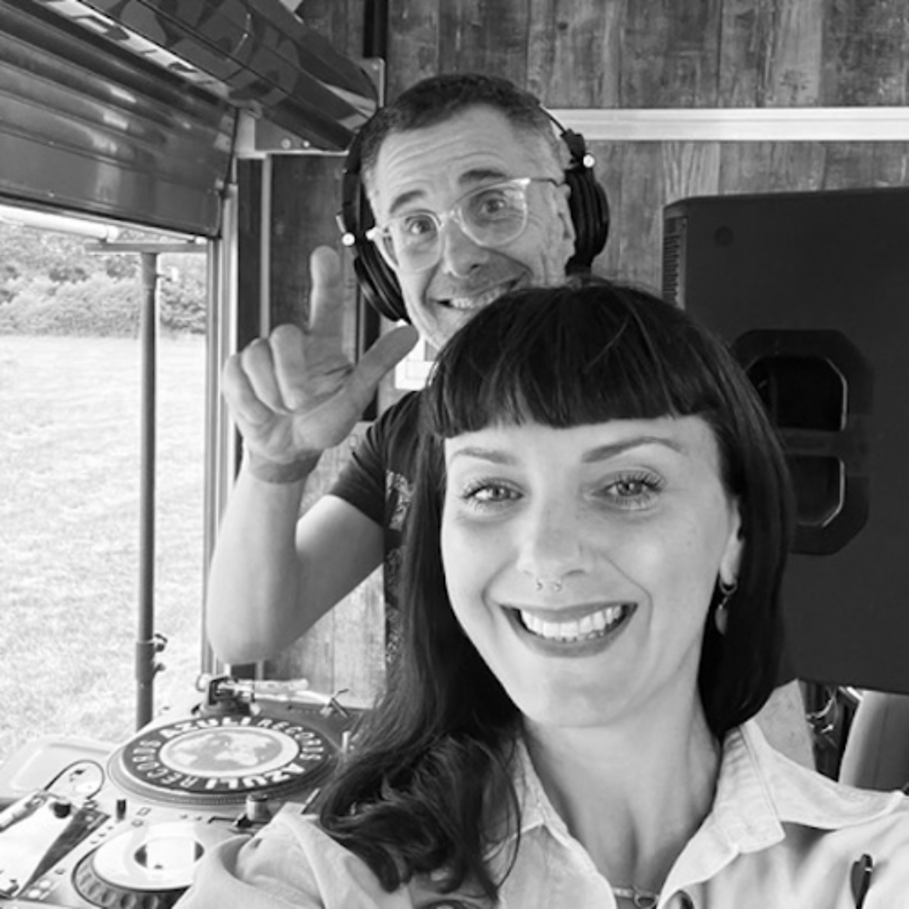 Under The Mirrorball 06 – Sorcha & Mike episode artwork