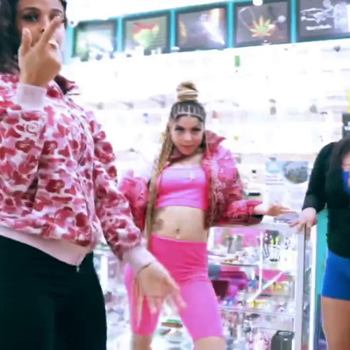 SMAKKA - TALK A LOT (Official Video)