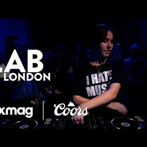 Pretty Girl DJ Set In The Lab LDN [MixMag]