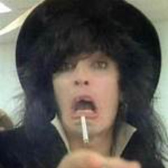 open molly sent mee but neverrr droppeddd- mollywater, tewhunnit