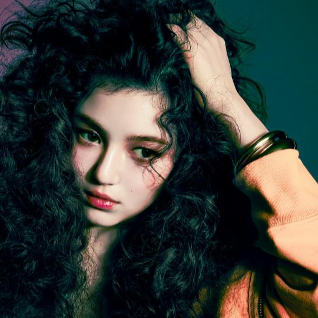 Stream NewJeans- Bubble Gum (80s Version) by hanari03 | Listen