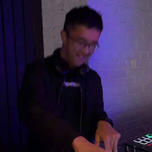 Dark but Euphoric 128 BPM Set Supporting Gammer @ Bloom (Lounge)