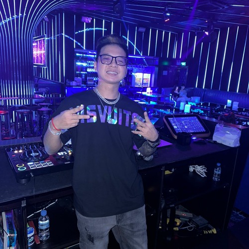 Chúng Ta Kỳ Vọng Sai Lầm - TYC remix