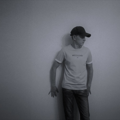 Dmitry Glushkov - Good day (Original mix)