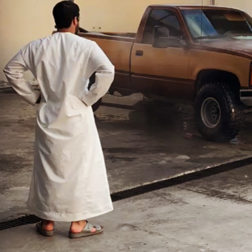 ‎⁨ودَّع البرد كفٍ ضمّ يمناك⁩.