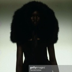 Fashiøn Fwd '25; Backward