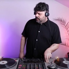 Zorz @ Dreams of Neon on Intergalactic FM (19.04.2025)