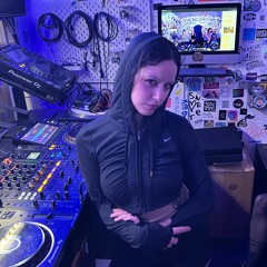 lili molli shina @ The Lot Radio 09-11-2023