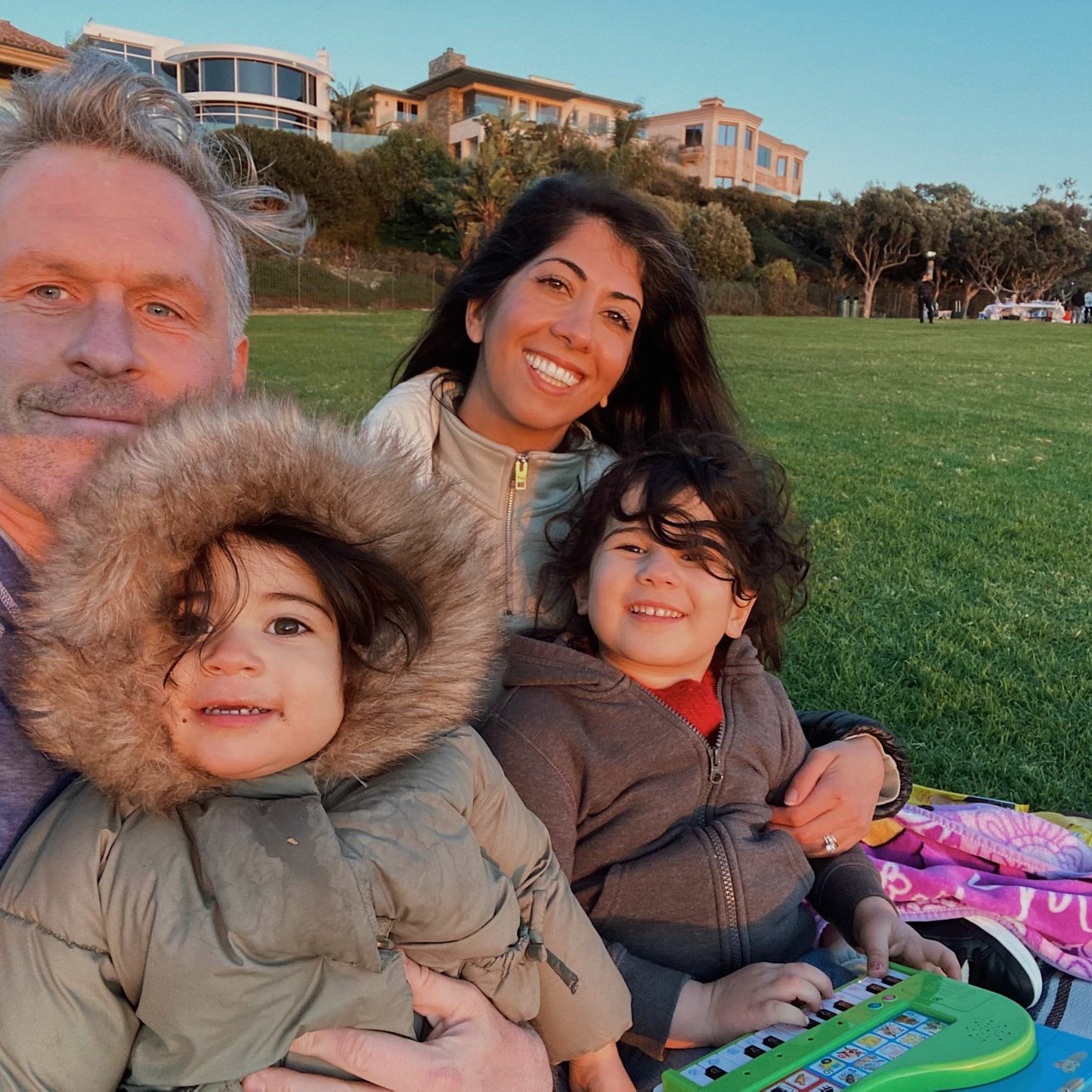cover of episode Dads and Politics - What to Do When Everything is Political