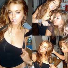 LiNDSAY LOHAN - XANAX NIGHTCORE
