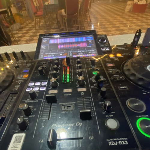NST HÚT KE CƯỜI HEHE VOL 1 - HOTTREND 2K25 MINH TIẾN RMX.WAV
