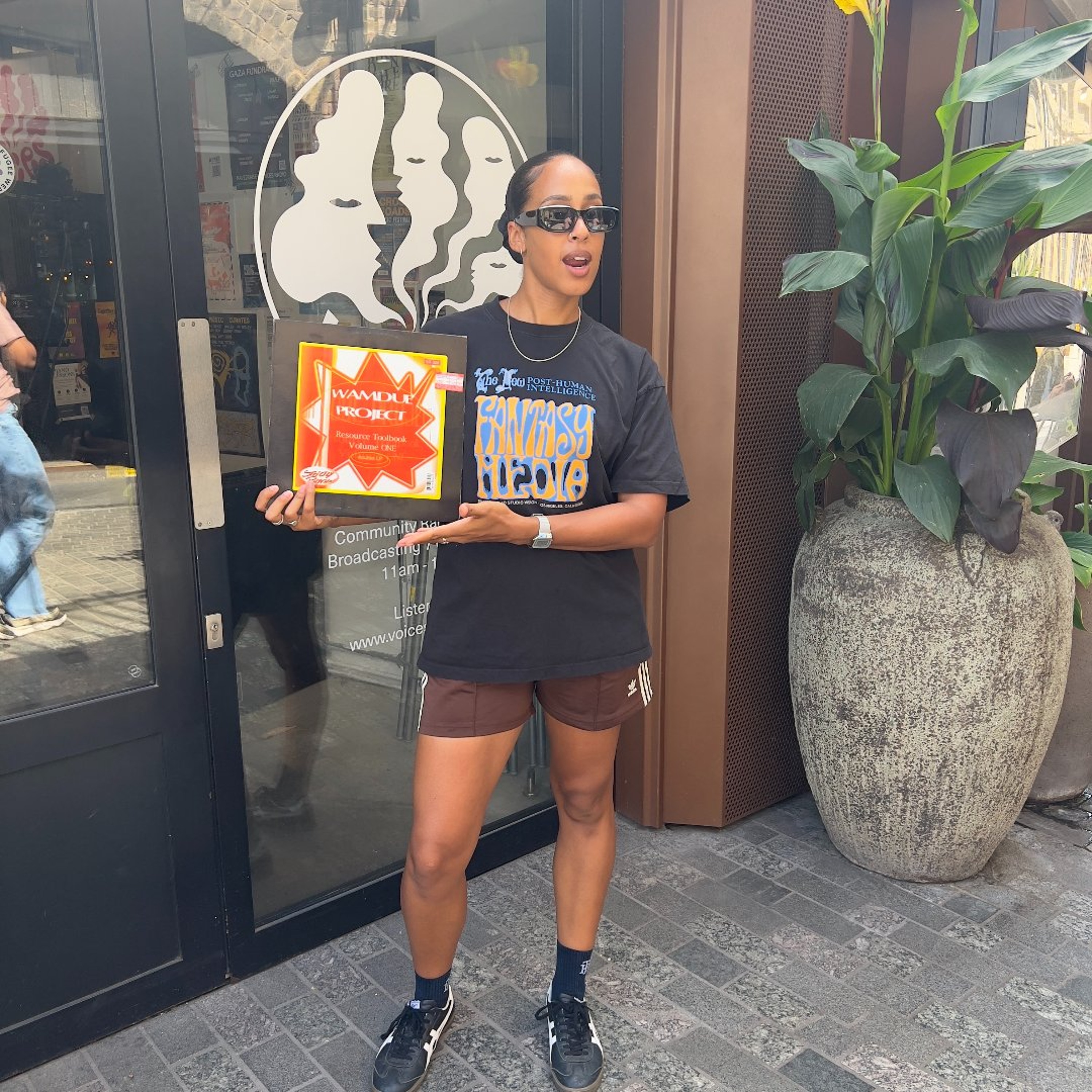 The Sunday Soul Cleanse Breakfast Show w/ Heléna Star - 02/08/2026 [Voices Radio] episode artwork