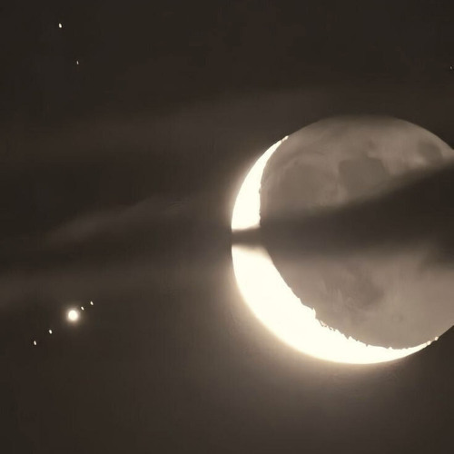 giao lộ mặt trăng - hoo , thanhluan.