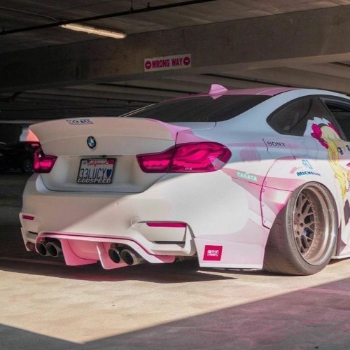 DEADLY PINK