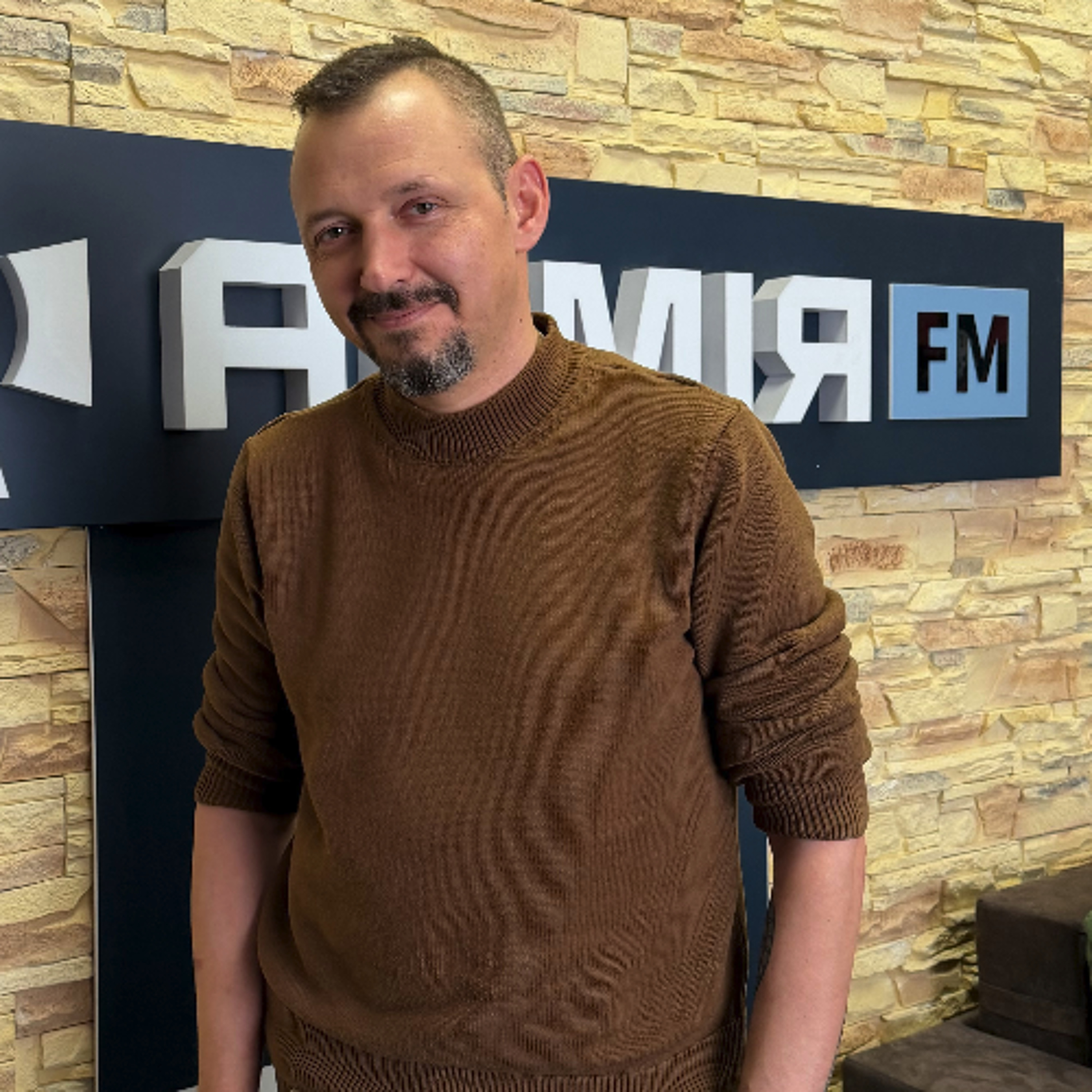Народний герой України Василь Мулік: історія військового льотчика-вертолітника, який захищає небо України