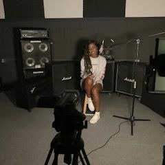 Vinnie Marshall performing "Fool For You" by Snoh Aalegra