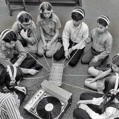 STRUdio Sets 002: TechSelect