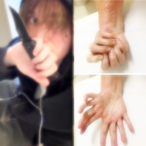 7* kkarved ii n myy skkiin yu kkould nver kurse m e ⋆✴︎˚｡⋆  )aresden(