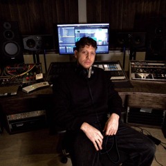 Space Cabaret set at Berlin:Underground Bunker rave "Resurrection"