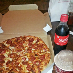 viss - pizza (@tuhkoonduh)