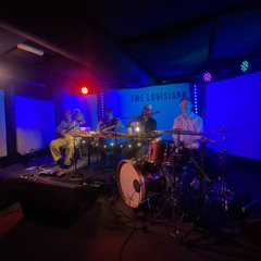 so small (live @ The Louisiana)