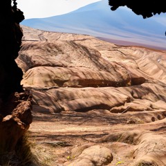 Volcanic Field - Me Duele