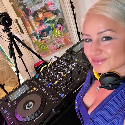 ♫ 462 🌳 Kitty Marroni 🌳 Trees of Eden - May 2023 Fuelbox VII Warm up set