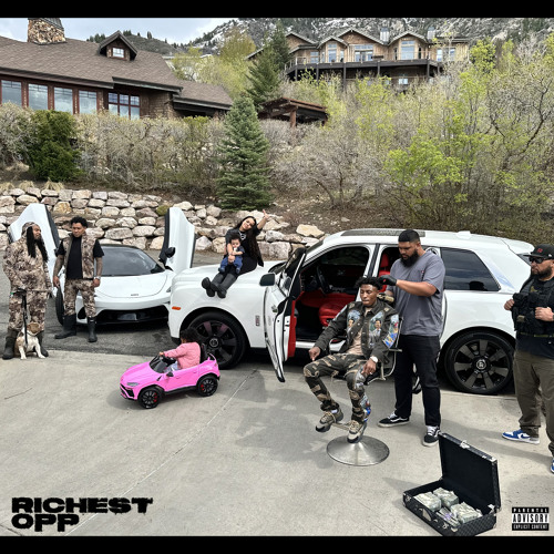 【G-Rap】 OG Bumpy - You Know You Wrong two backpacks?” 💀 honestly not wrong @yunggravy + @ohgeesy took