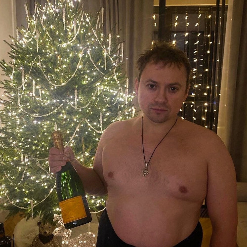 саша сергеев