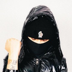 Le gusta este blanquito -lilSnow x IlNeneDeOro