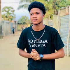 Deivy loock Trap não dança ft Tchikano squary