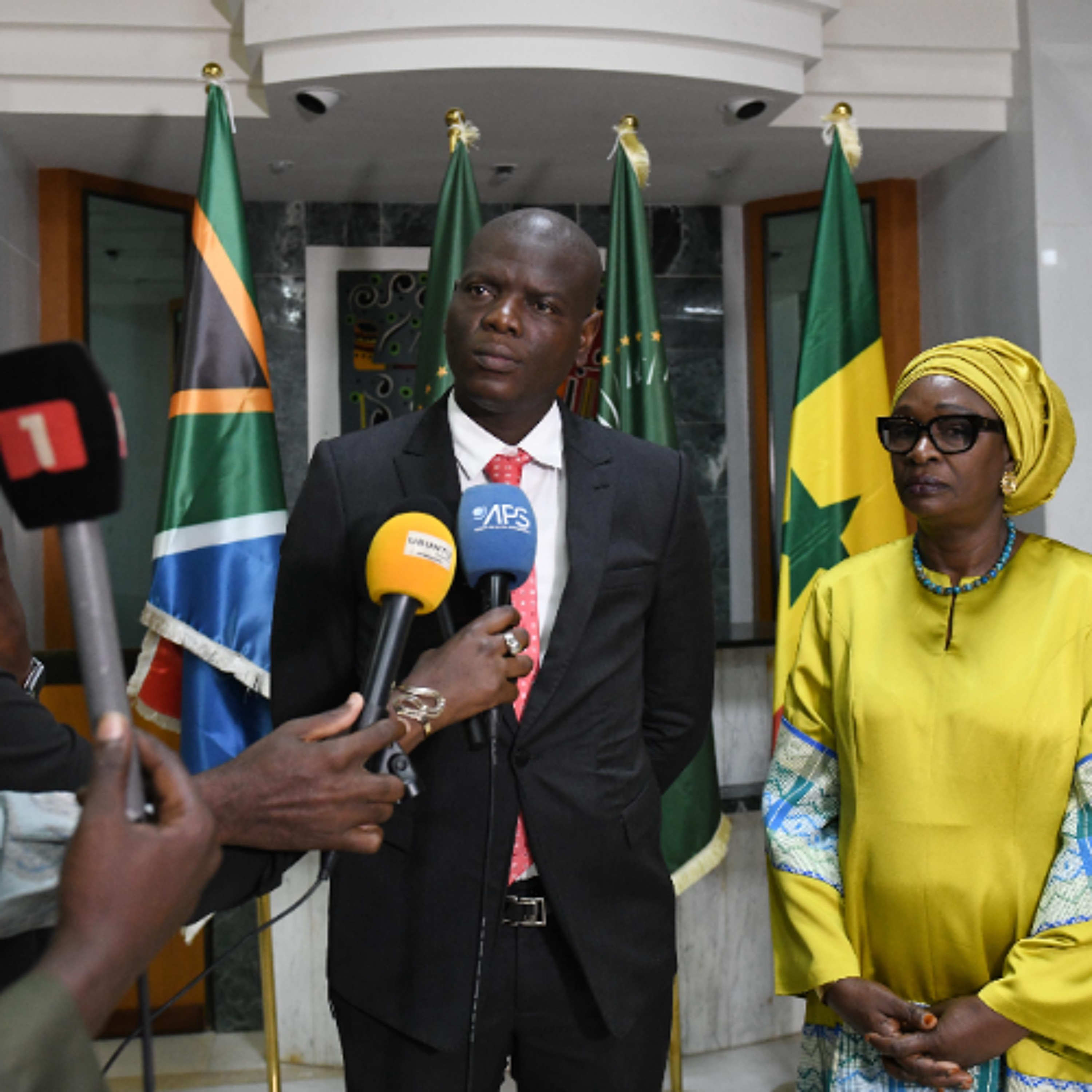 Minister Ronald Lamola's door-stop interview with Senegalese Media in Dakar, Senegal.