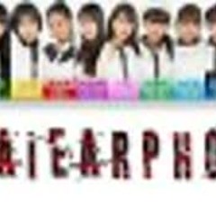 ANGERME - Akai Earphone