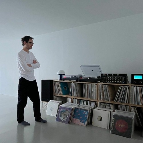 Stream Jacques Renault The Lot Radio 04 01 2022 by The Lot Radio