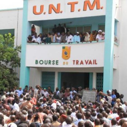 Mali: l'UNTM espère une réduction du train de vie de l'État